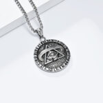 Vintage Egyptian Geometric Round Pendant Minimalist Triangle Eye of Horus Necklace Fashion Jewelry Factory Direct
